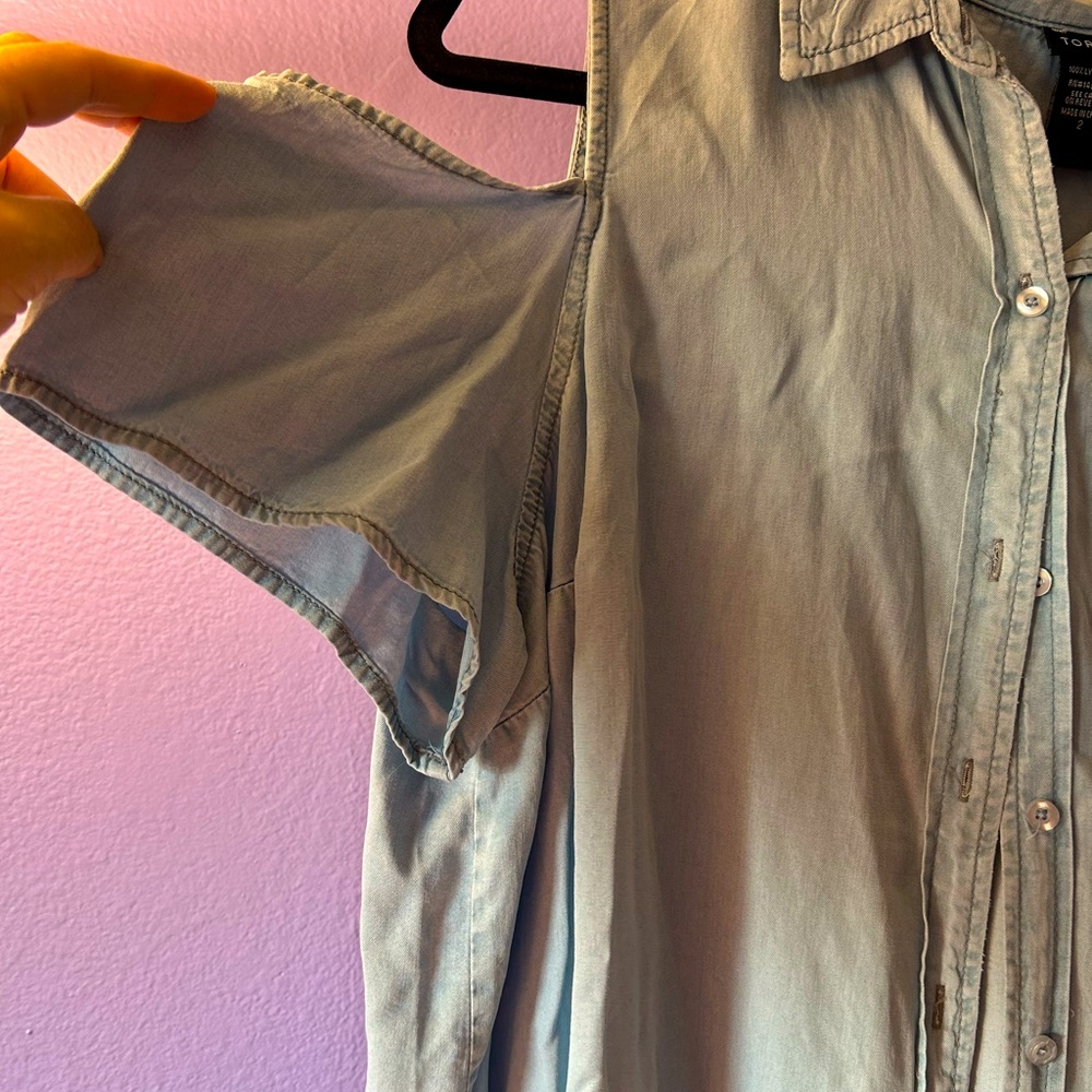 Cold shoulder denim/chambray shirt torrid size 2